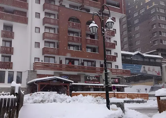 Al-2 - Inout - 5 Beds Flat